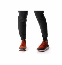 Basket Imperméable Kinetic™ Rush Homme Basket Imperméable Kinetic™ Rush Homme, Dark Amber, Spark Orange, video
